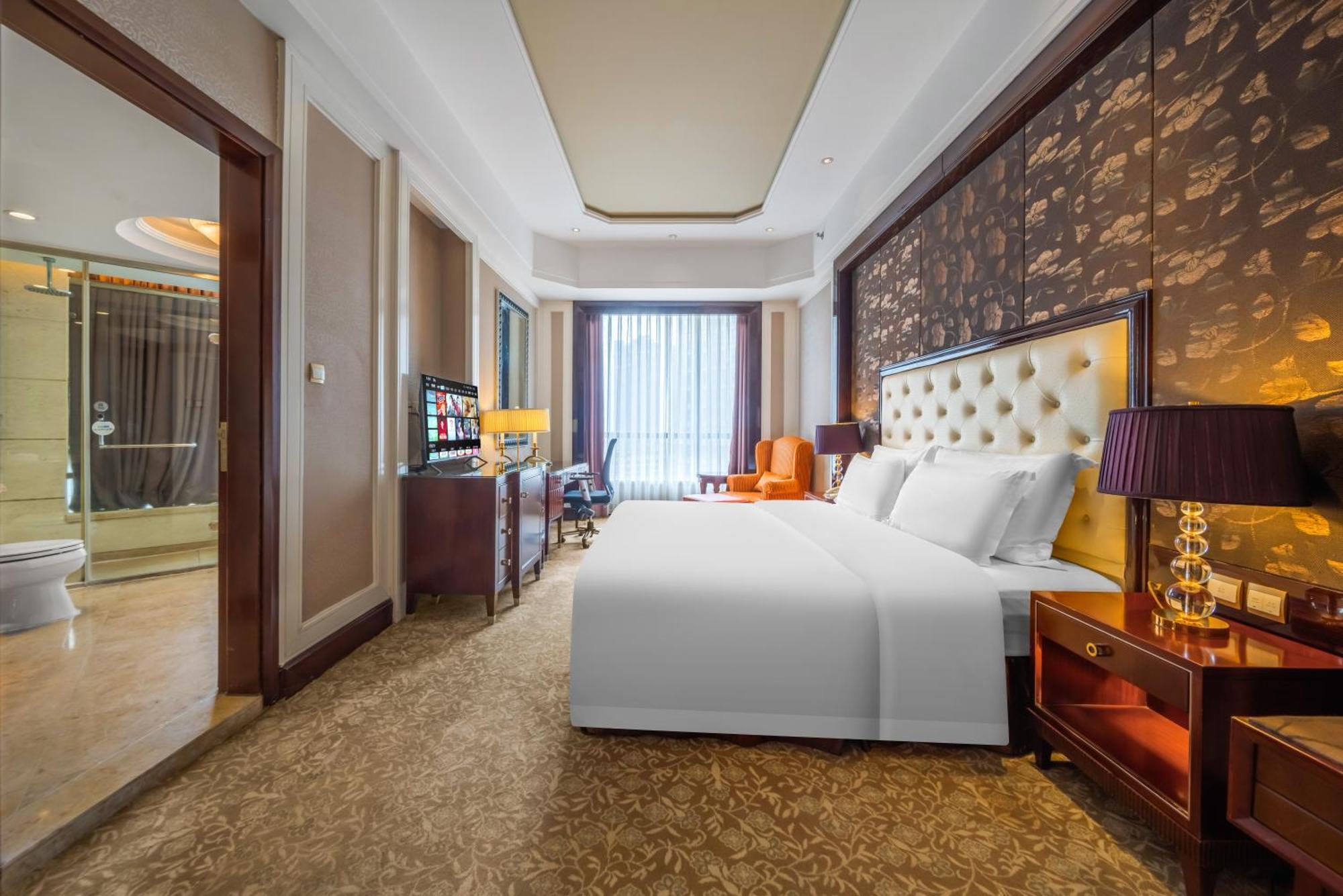 Wyndham Grand Plaza Royale Palace Chengdu Zewnętrze zdjęcie