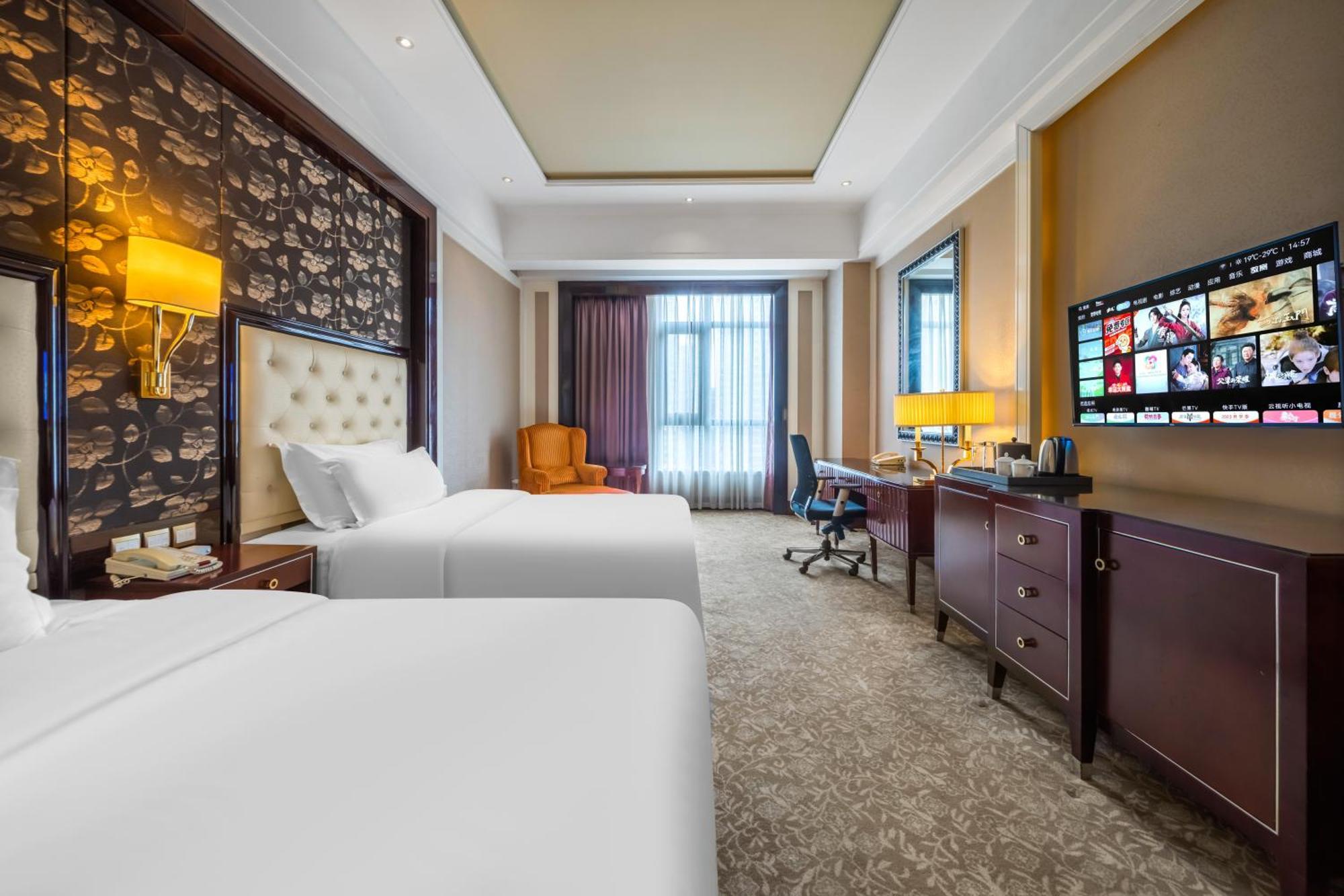 Wyndham Grand Plaza Royale Palace Chengdu Zewnętrze zdjęcie