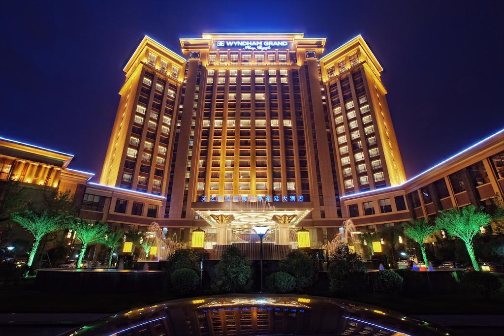 Wyndham Grand Plaza Royale Palace Chengdu Zewnętrze zdjęcie