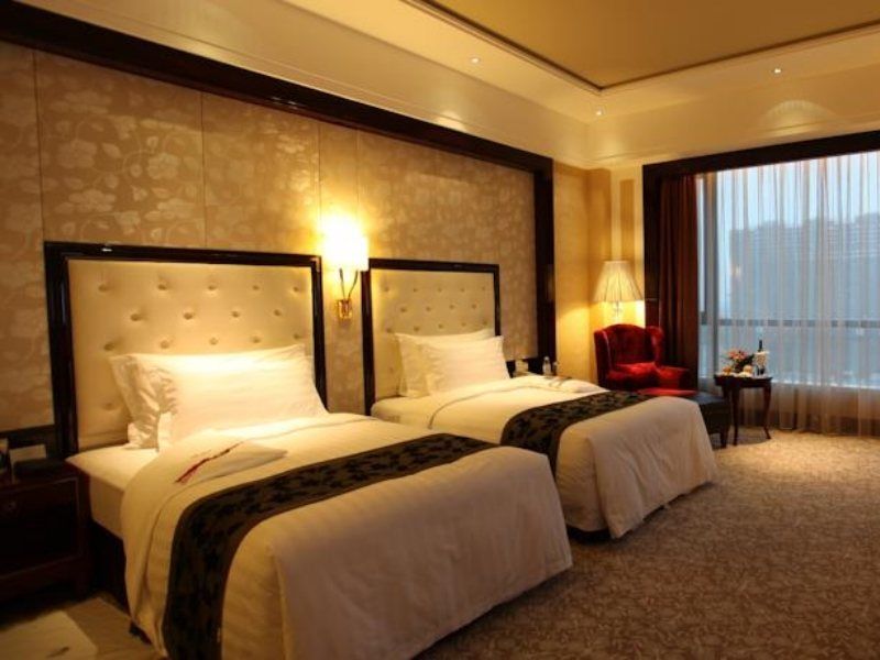 Wyndham Grand Plaza Royale Palace Chengdu Zewnętrze zdjęcie