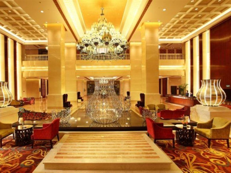 Wyndham Grand Plaza Royale Palace Chengdu Zewnętrze zdjęcie