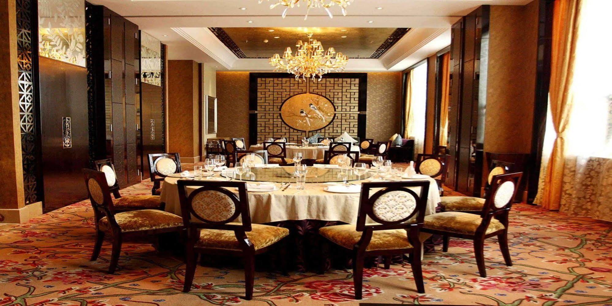 Wyndham Grand Plaza Royale Palace Chengdu Zewnętrze zdjęcie